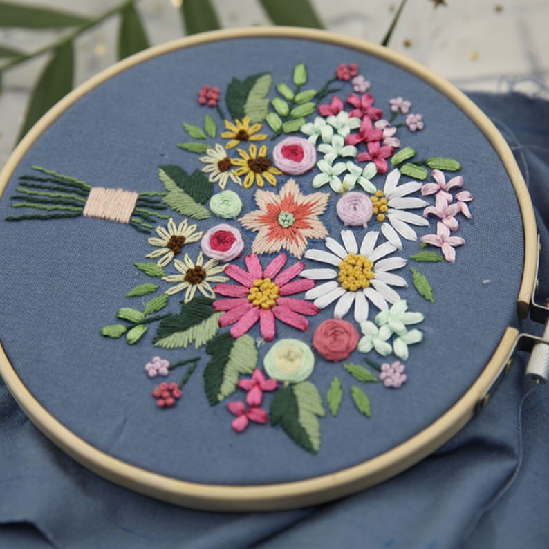 Modern Embroidery Home Decor Floral Embroidery Kits Handmade Floral Embroidery Floral Beginner Embroidery Kit DIY Embroidery Full Kits