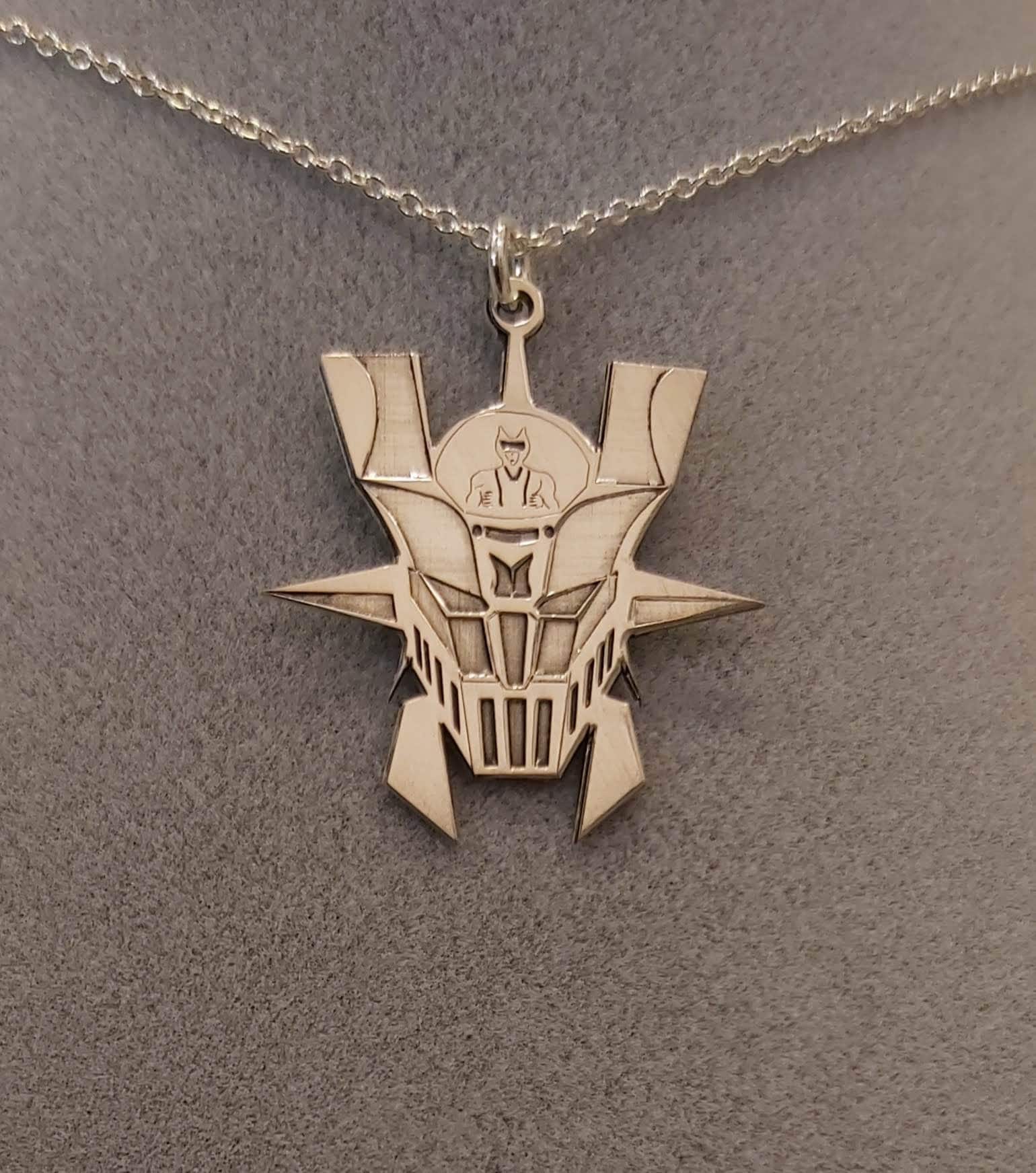 CHAINSAW PENDANT | SILVER | 悪魔のいけにえ し Chainsaw Necklace Horror Tool Jewelry Gift for Her/ Him - Etsy