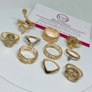Minimalist Gold Ring Set For Women, Indie Rings, Chunky Gold Rings, Chain Ring, Star Ring Set, Stackable Gold Rings, Boho Ring Set Uk, Gift,