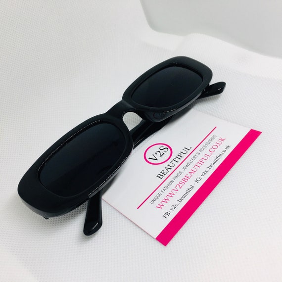LV Circle Rectangle Sunglasses - Luxury S00 Black | LOUIS VUITTON