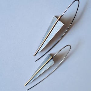 Contemporary Silver Earrings with brass wire in the middle, Extravagant jewelry, Handcrafted Silver Earrings, Statement Jewelry