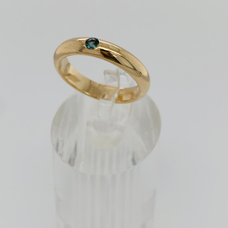 Australian Sapphire Gold Ring Gypsy Set image 7