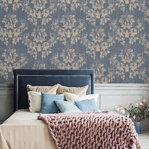 Vintage damask wallpaper Peel and stick removable or Traditional non woven accent wallpaper