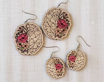 Boucles d'oreilles florales en bois de cerveau