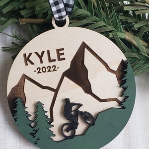 Personalized Mountain Bike Christmas Ornament – A Must-Have for Cycling Enthusiasts