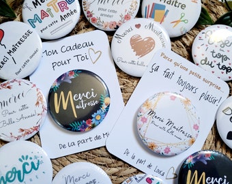 Badge avec carte personnalisable pour maitresse, maitre, nounou, atsm, crèche. Cadeau fin d'année....