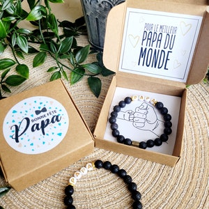 Boite cadeau avec bracelet fête des pères, bonne fête papa, bracelet homme en pierre de lave, bracelet personnalisé