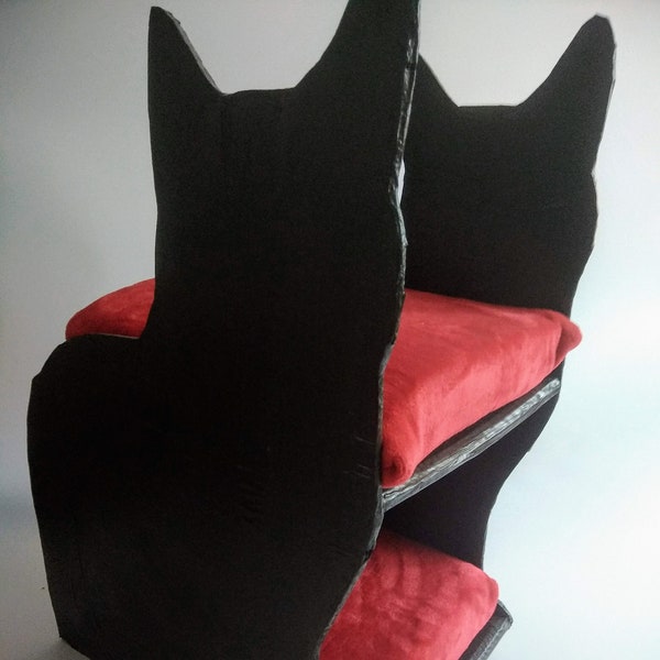 Maison pour chat noir (ou étagère en forme de chat pour personne les aimant)