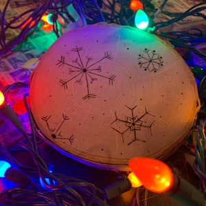 Wood snowflakes