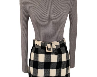 checkered skirt 90s