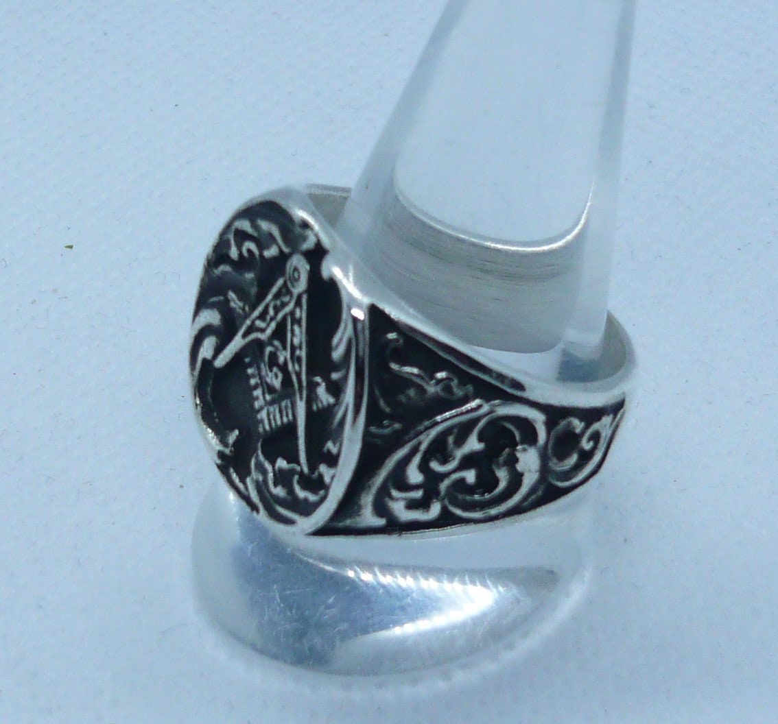 Bague Homme Argent 925 Motif Tête De Mort Maçonnique - Compas Et équerre, Neuve Sans Emballage