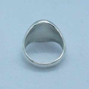 Anello In Argento Sterling 925 Per Pollice &ndash; Fascia Ossidata Con Fiore, Spessore 7mm, Regalo Elegante