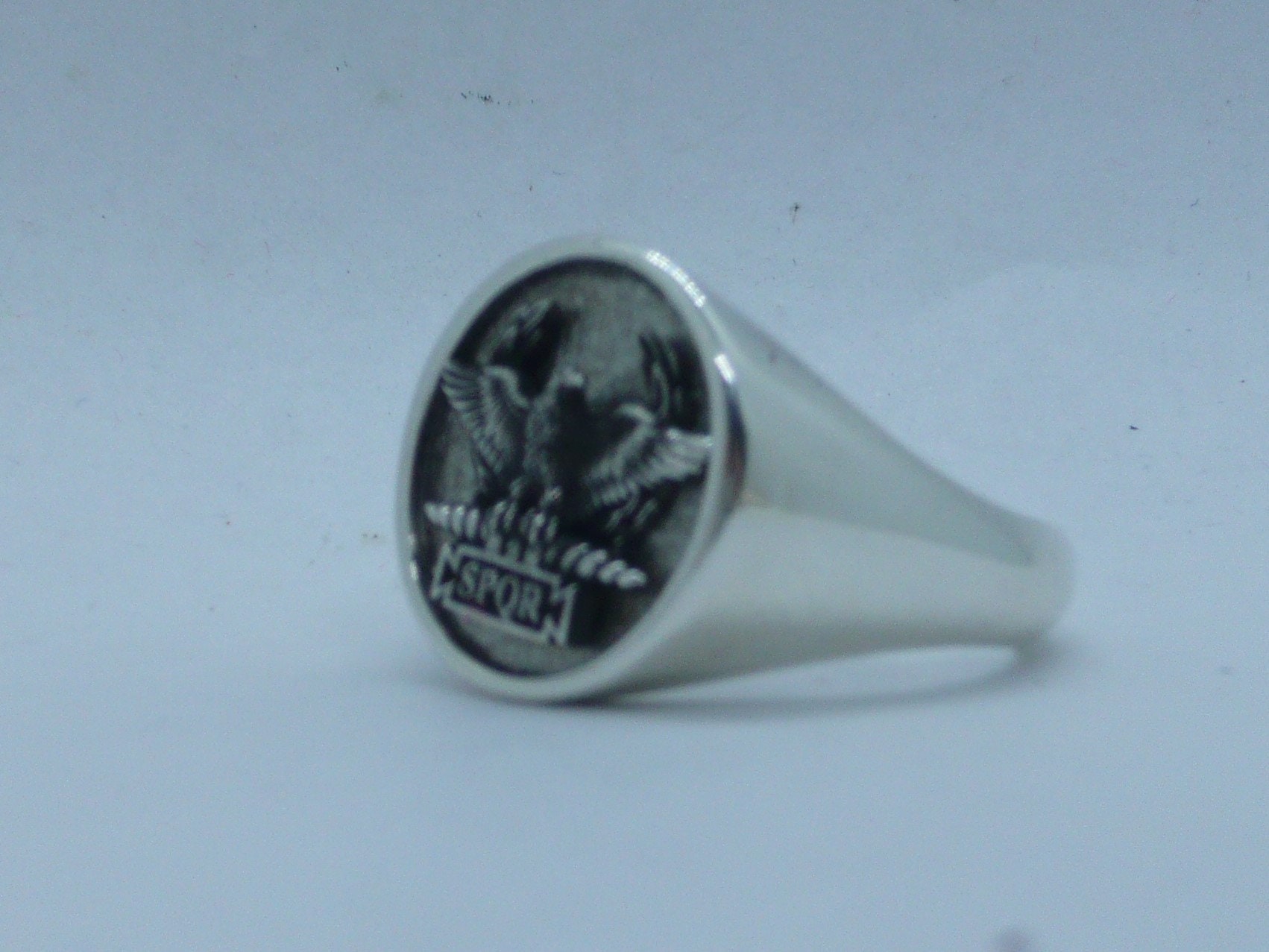 Anello SPQR Ancient Rome Coat of Arm Ring in Solid Sterling Silver ...