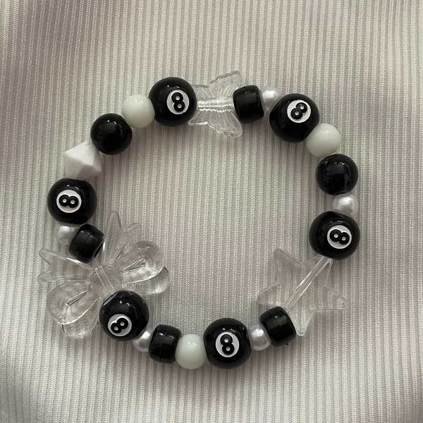 Magic 8 Ball Bracelet | Beaded Jewelry Friendship Bracelet Black White Clear Beads Retro Boho Charm Handmade Round Gemstone 8mm 10mm Y2k B&W