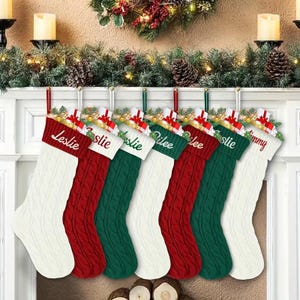 2024 Geborduurde kerstsok, gepersonaliseerde familiekerstsokken, gebreide kousen met naam, monogramsok, vakantiecadeau