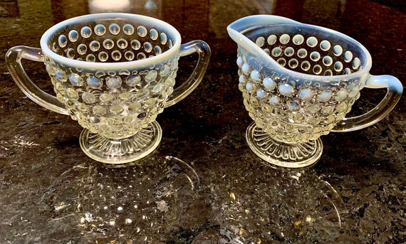 Vintage 1942-1946 | Anchor Hocking Moonstone | Opalescent