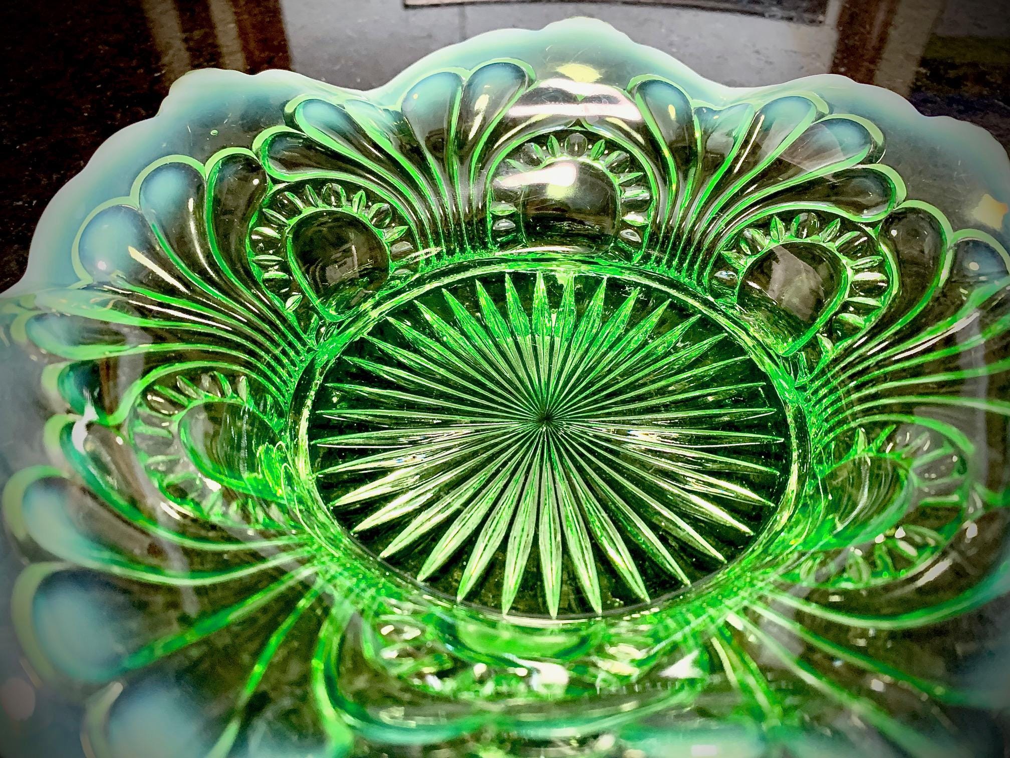 ジェファーソン　グラス　グリーンオパールセント　フェントン ジェファーソン グラス グリーンオパールセント フェントン Antique