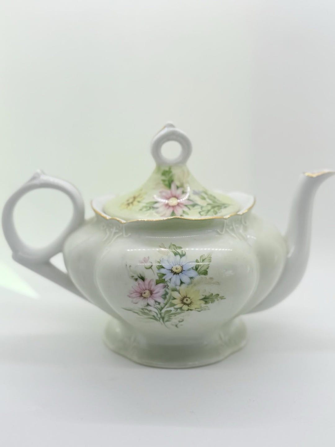 Lefton Porcelain Musical Teapot Hand Painted Daisies 