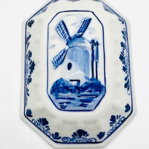 Delft Blue Windmill Wall Hanging: Hand-Painted Floral Decor