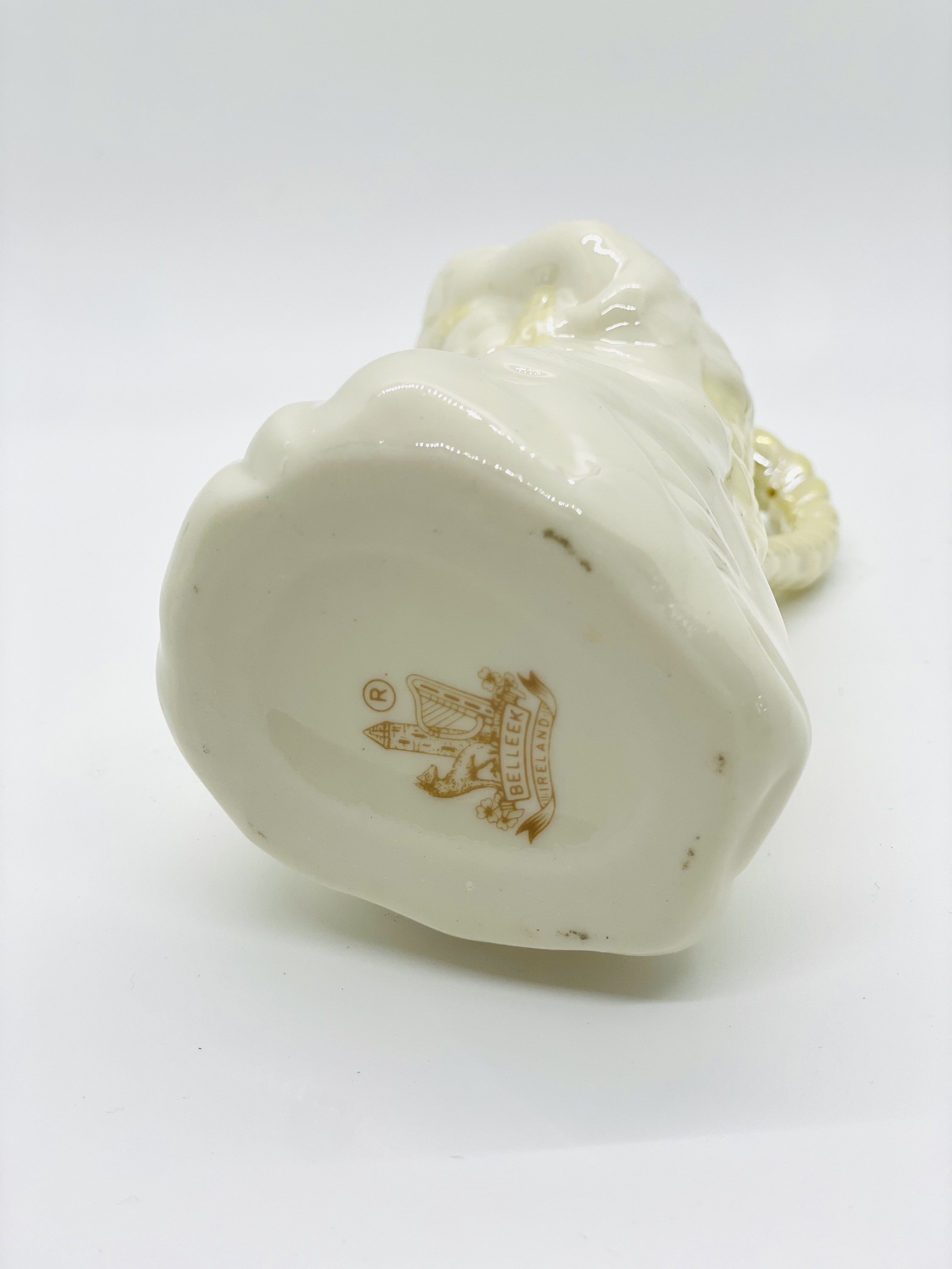 Belleek Bone China Made in Ireland Undina Maiden Girl Coffee Tea