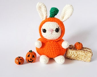 PDF PATTERN- Pumpkin Bunny- Crochet Pattern
