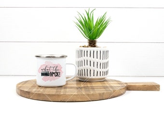 Maqueta de taza de campamento, Maqueta de taza de campamento, Taza de campamento, Taza rústica, Fotografía con estilo, Sublimación, Maqueta de taza, Taza de camping, Taza de esmalte Mockup