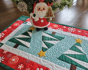 Christmas Tree Table Runner FPP Quilt Pattern: Snowy Pines (PDF Digital Download)