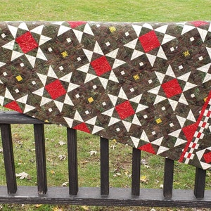 Scandinavian Christmas Wall Quilt Pattern, PDF Pattern