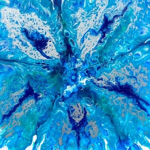 Peinture acrylique originale, Art fluide, Fleur, Inhaler