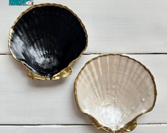 Decorative Shell Trinket, Ring Dish, Jewellery Box, Black and Pearl theme, Painted and gold guilt edging