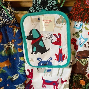Kitchen hanging towels;Hunting dogs;Cartoon dogs,Chocolate Labrador, Camping, Crochet Towel toppers; Pawsitive Vibes,  Lake Time, Pets, Oars