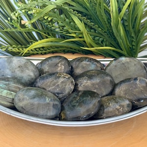 Labradorite Palm FLASHY
