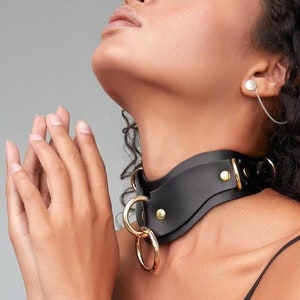 Handmade Black Custom Choker, Leather Custom Collar Necklace, Luxury Choker Carabiner Ring, O-Ring Collar, Day Collar, Valentine&#39;s Day Gift