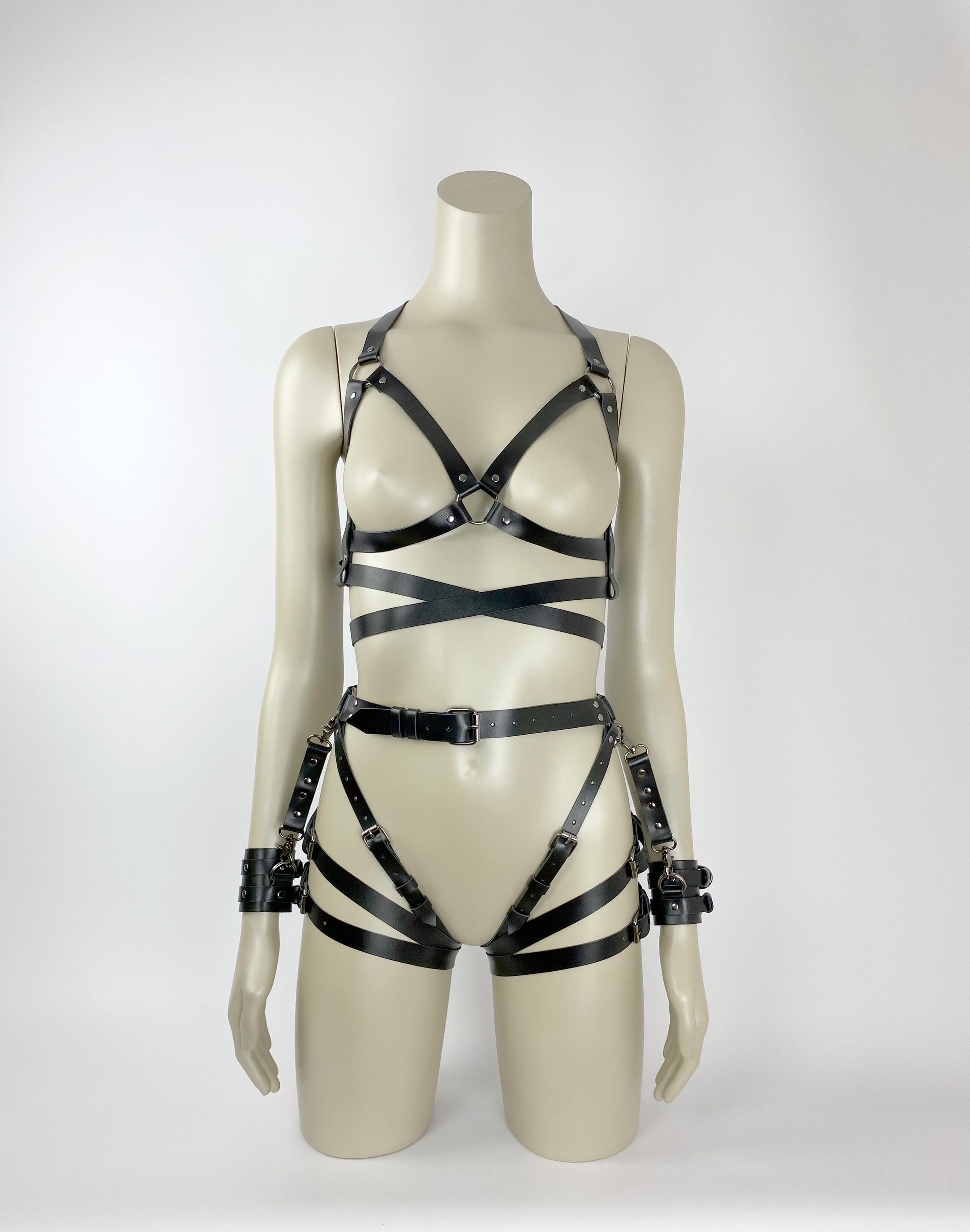 bdsm-kit-body-harness-set-with-holder-open-bra-butt-harness-bondage