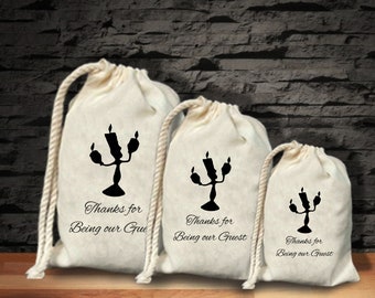 New Style Wholesale 100pcslot 15*20cm Luxury Simple Green/&White Plastic Packaging Bags With Handles Wedding Gift Pouches