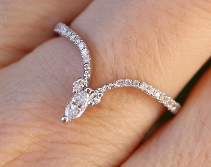 Genuine Marquise Diamond V 18k Women Wedding Deco Band- Cluster Natural Diamond Chevron Nesting Band for Her- Stacking Colorless Clear Band