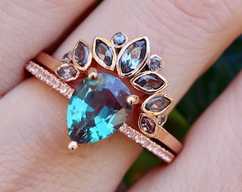 Pear Alexandrite Halo Bridal 2 Ring Set- Teardrop Color Change Alexandrite 14k Gold Engagement Ring with Alexandrite Wedding Band