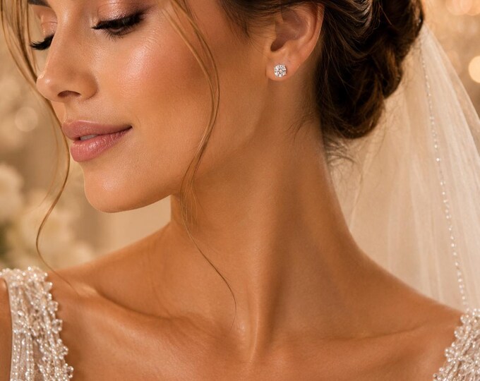 Brilliant Round 0.61ct  Diamond Solid 14k White Gold Stud Earring