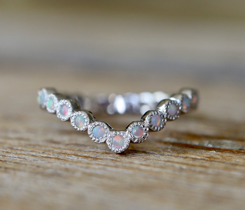 Round Opal Eternity Wedding Chevron Milgrain Vintage Band Lab Opal Curve Nesting Deco Band Stackable Solid Gold Bubble Opal Bezel Band 10k White Gold