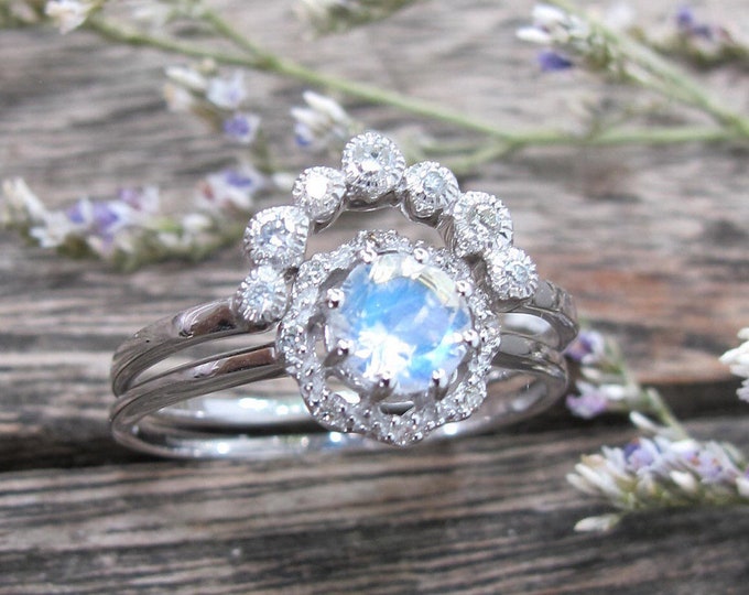 Moonstone Halo Diamond Engagement Vintage Ring Set- Round Blue Moonstone Bridal Deco Ring Set- Moonstone White Gold 2 Piece Antique Ring