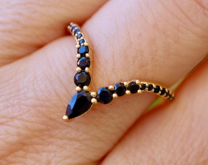 Genuine Black Diamond Chevron 14k Gold Wedding Band- Graduated Round Brilliant V Shape 18k Rose Gold Band- Enhancer Guard Black Band