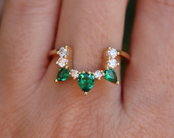 Emerald Gold Wedding Band- Genuine Brilliant Round Diamond Stimulant with Pear Green Emerald for Emerald & Square Shape Ring- Bespoke Band