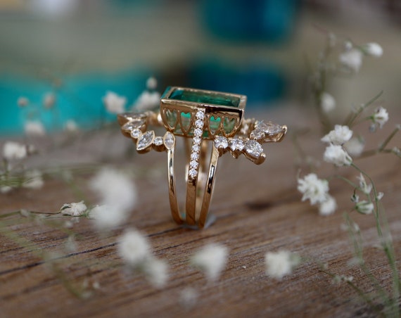 Lab emerald engagement ring set, white gold clover leaves bridal ring set /  Horta | Eden Garden Jewelry™