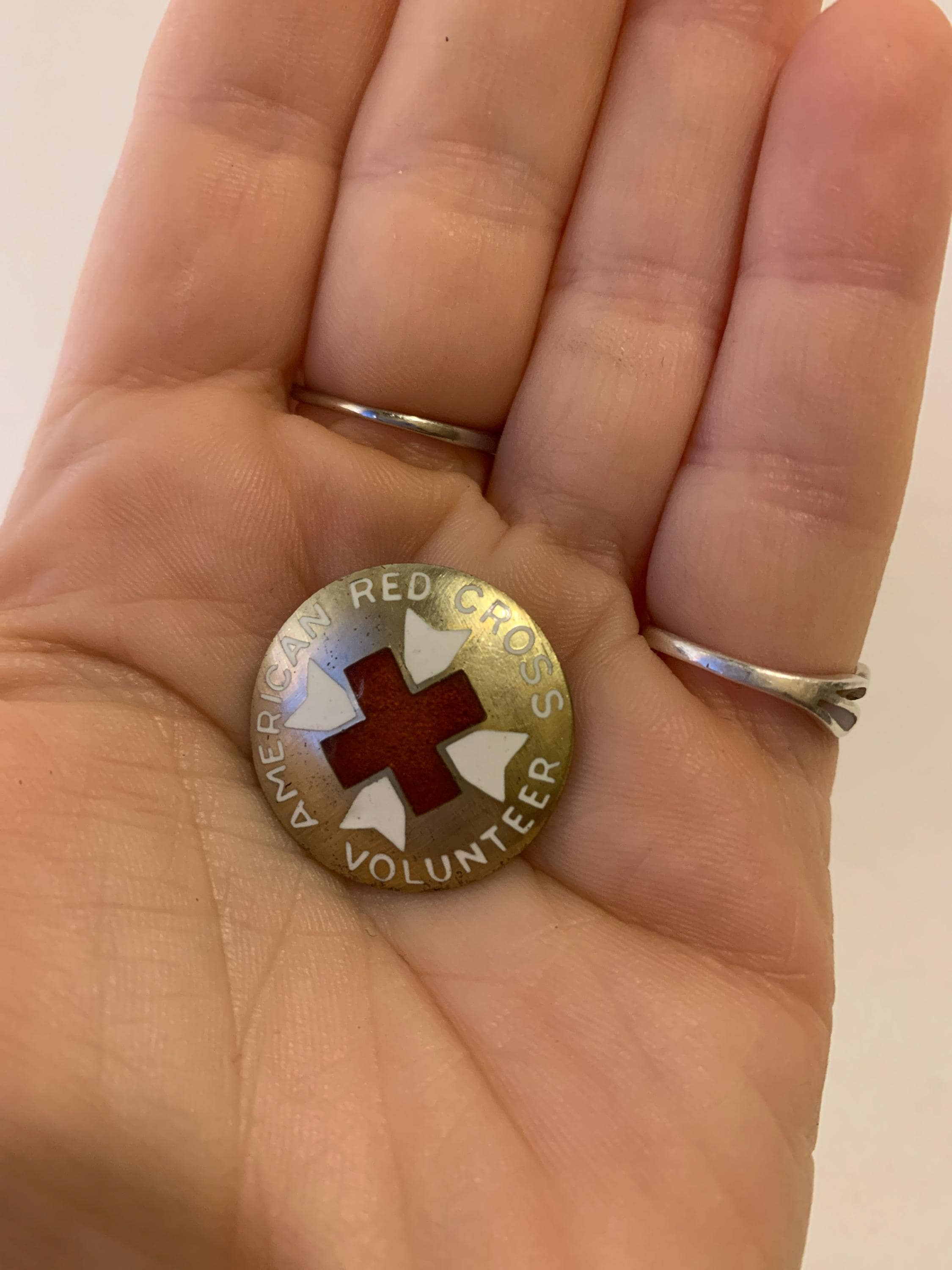 1910s 20s アメリカンレッドクロス ピンズ 30個セット ビンテージ Vintage Red Cross Pin - Etsy