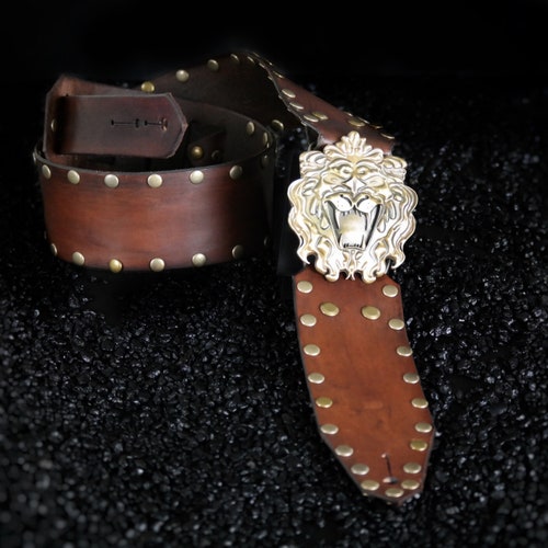 Studded Leather Guitar Strap. Custom shops LION Buckle. 2.5