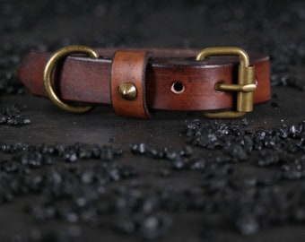 Classic Leather Dog Collar. Vintage style. 1 inch wide. Antique Brown