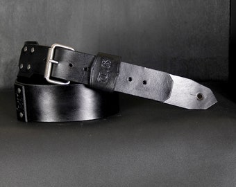 Personalized Leather Guitar Strap Adjustable. Old English initials. BLACK