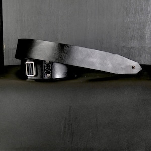Custom Leather Guitar Strap..Handmade. 2.5&quot; wide. Black
