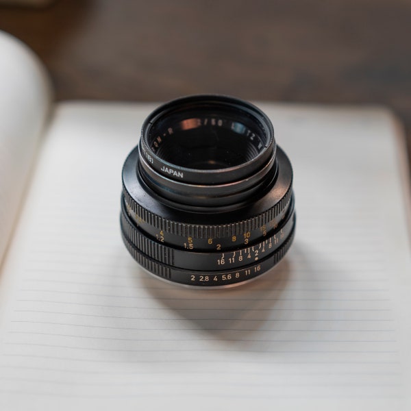 Leica SUMMICRON-R 50mm F/2 Aspherical Lens