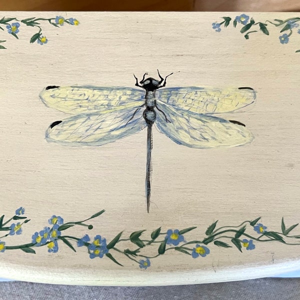 Dragonfly and Forget-me-nots wooden jewelry/stash box. Hand-crafted and hand-painted in our Blue Ridge Mountain studio and workshop.